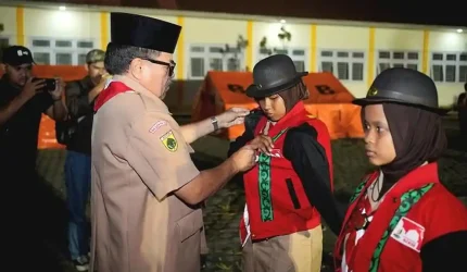 Bupati TRK Minta Kontingen Pramuka Nagan Raya Promosikan Masjid Giok di Jambore Nasional