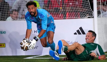 Colo Colo mengumumkan penandatanganan Vozinha, penjaga gawang sensasi Piala Dunia dengan Tanjung Verde
