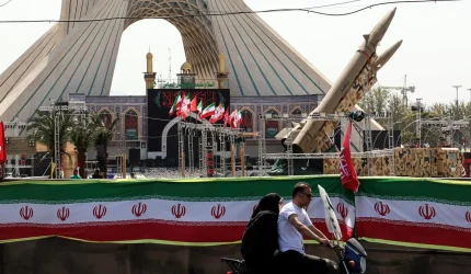 Iran menargetkan pangkalan Amerika di Yordania dan Irak karena perang yang berkecamuk menghabiskan persediaan pencegat AS