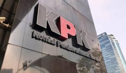 KPK menggeledah Rumah Kepala PUPR Bengkulu, Sita Uang Tunai Rp4 Miliar