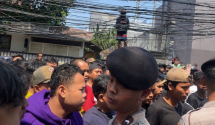 Kemiskinan bukanlah sebuah pembenaran untuk mengambil tindakan sendiri