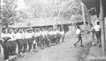 Murid murid di sebuah sekolah di Kota Nica yang diperkirakan dipotret antara tahun 1945- 1962 - IST