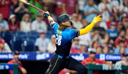 Alec Bohm mencapai triple walk-off dalam kemenangan Phillies