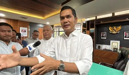 BREAKING NEWS : Presiden Prabowo Berhentikan M. Nasir dari Jabatan Sekda Aceh