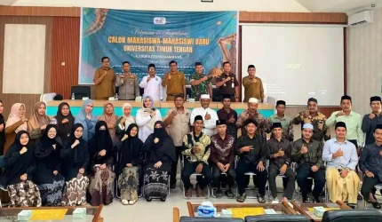 Bupati TRK Lepas 14 Mahasiswa Baru Asal Nagan Raya Menempuh Pendidikan ke Timur Tengah