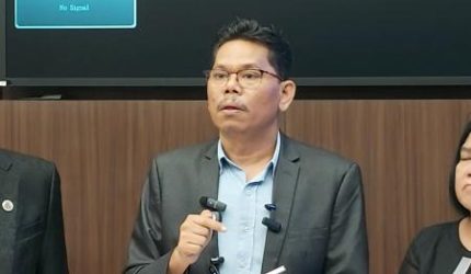 DKPP menolak aduannya, Bonatua mengambil jalur KIP terkait ijazah Jokowi