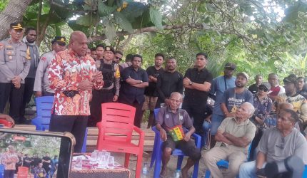 Gubernur Fakhiri berjanji akan menyelesaikan pembayaran adat