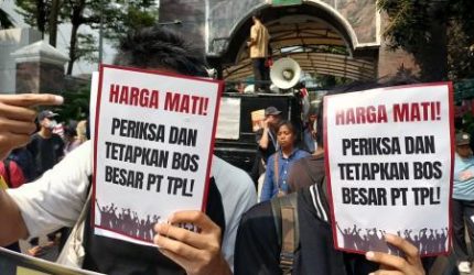 Massa Gerebek Kejaksaan Agung Terkait Kasus Toba Pulp Lestari, Desak Sukanto Tanoto Diadili