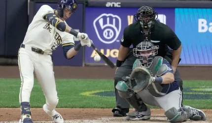 Milwaukee Brewer Christian Yelich dinobatkan sebagai Filantropis Paling Berharga