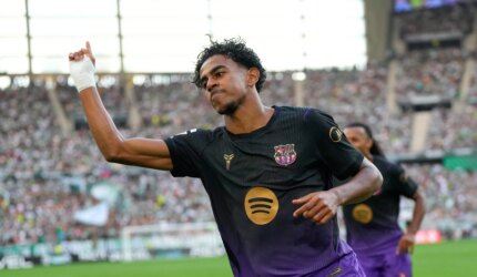 Lamine menjadi pusat perhatian dalam kemenangan 5-2 Barcelona atas Betis – Reading Eagle